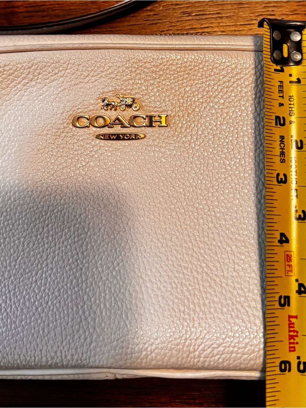 Jamie Camera Bag Coach Leather Crossbody in Chalk/White with Gold Hardware - Picture 5 of 6